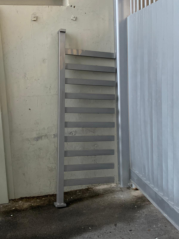 puerta giratoria ficticio metal madera 1u